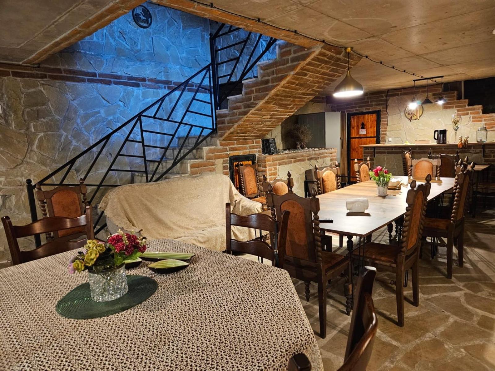Chogo Otel Kutaisi Dış mekan fotoğraf
